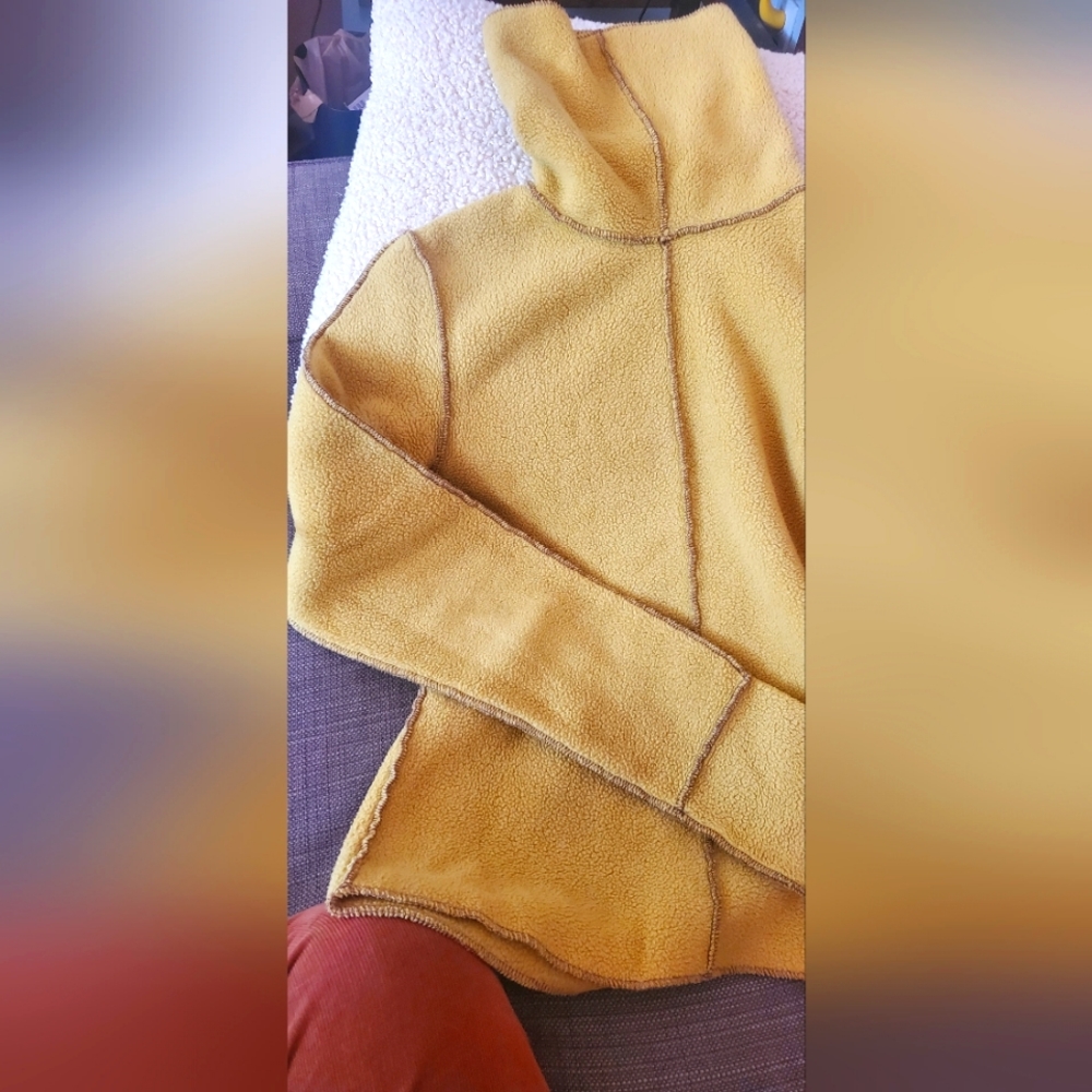 Beebop&Wally newyork Size 2 Fleece turtleneck